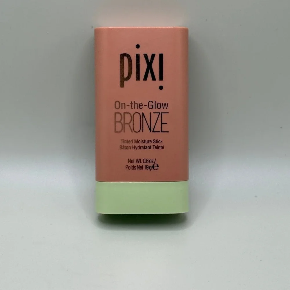 Pixi On-the-Glow BASE Foundation Moisture Stick‎